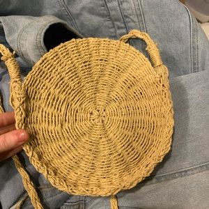 Adorable Woven Crossbody Purse!